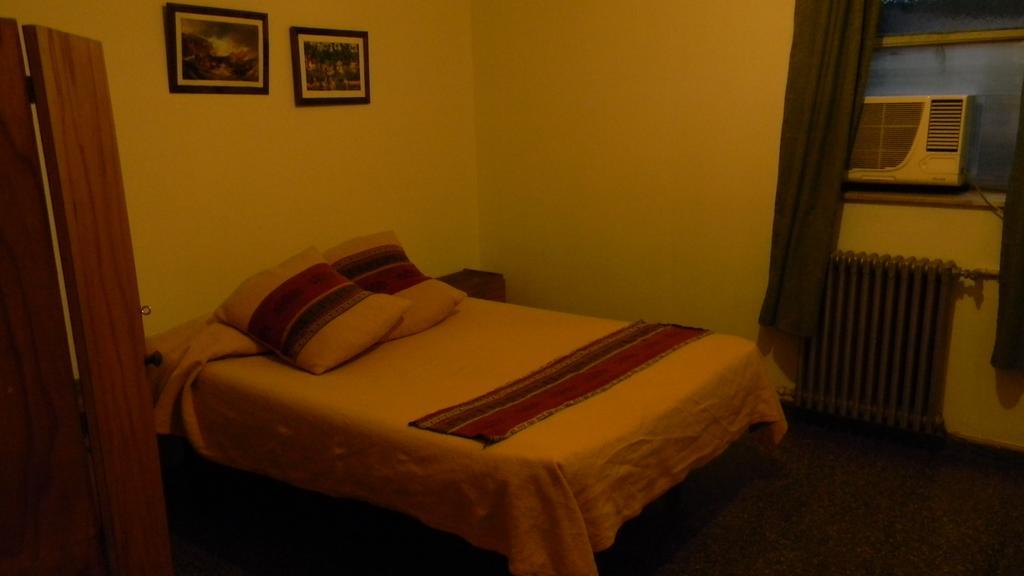 Punto Urbano Hostel Мендоса Стая снимка