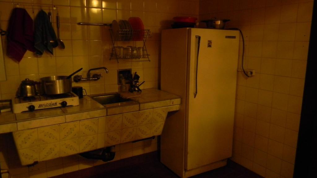 Punto Urbano Hostel Мендоса Стая снимка