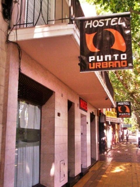 Punto Urbano Hostel Мендоса Екстериор снимка